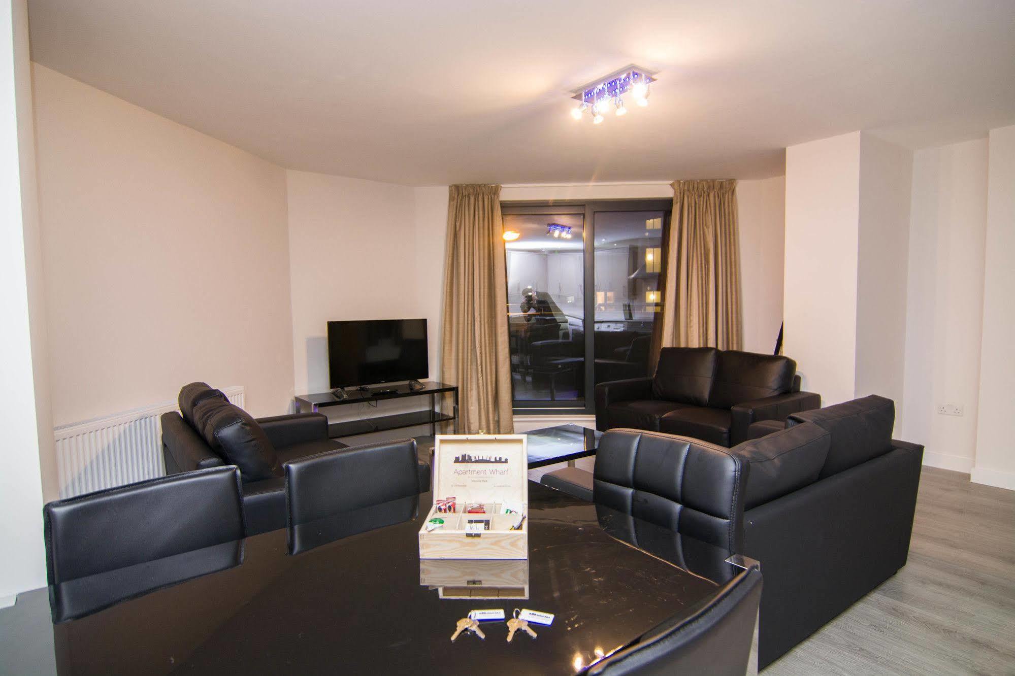 Apartment Wharf - Canary South London Bagian luar foto