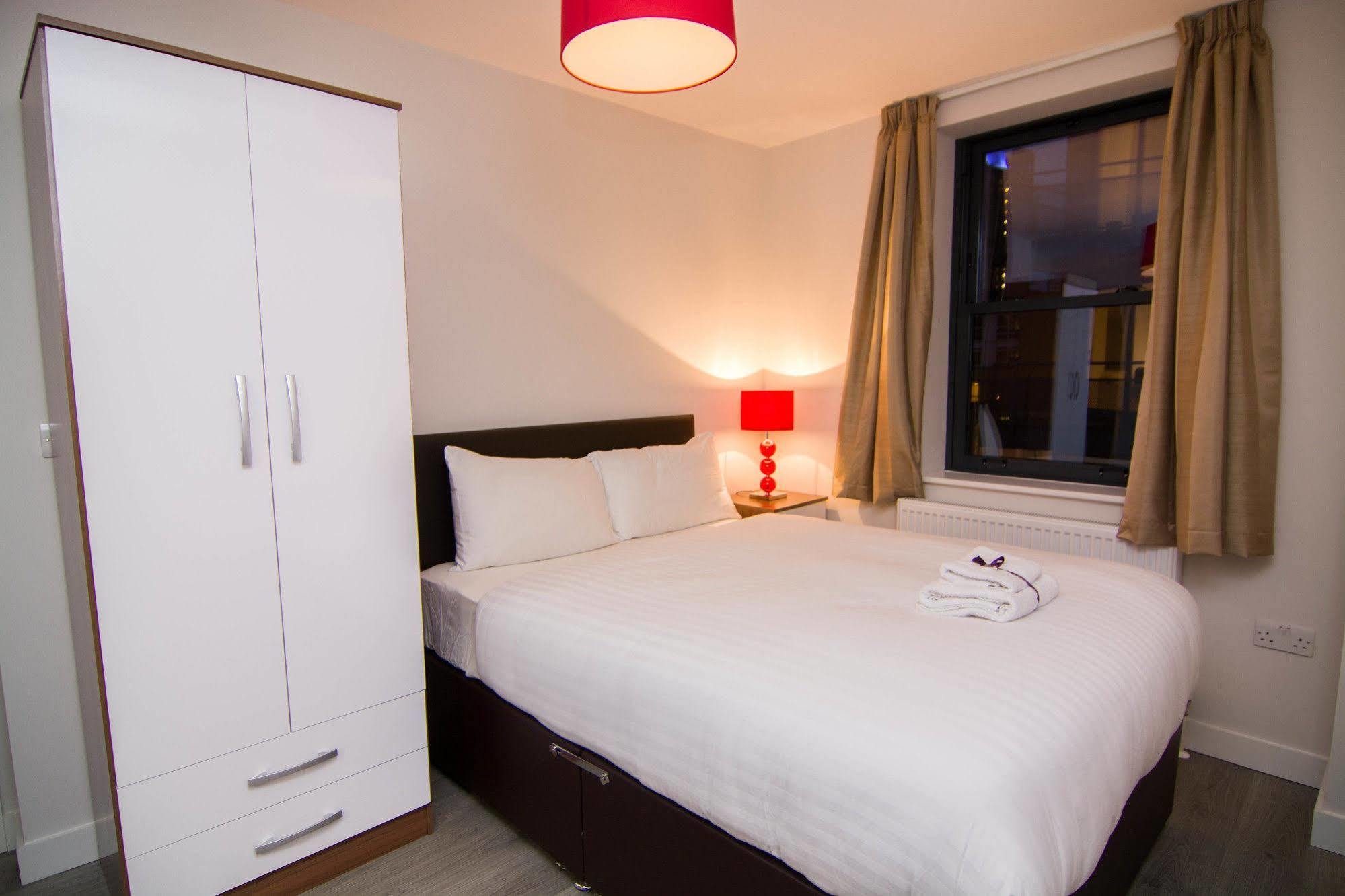 Apartment Wharf - Canary South London Bagian luar foto