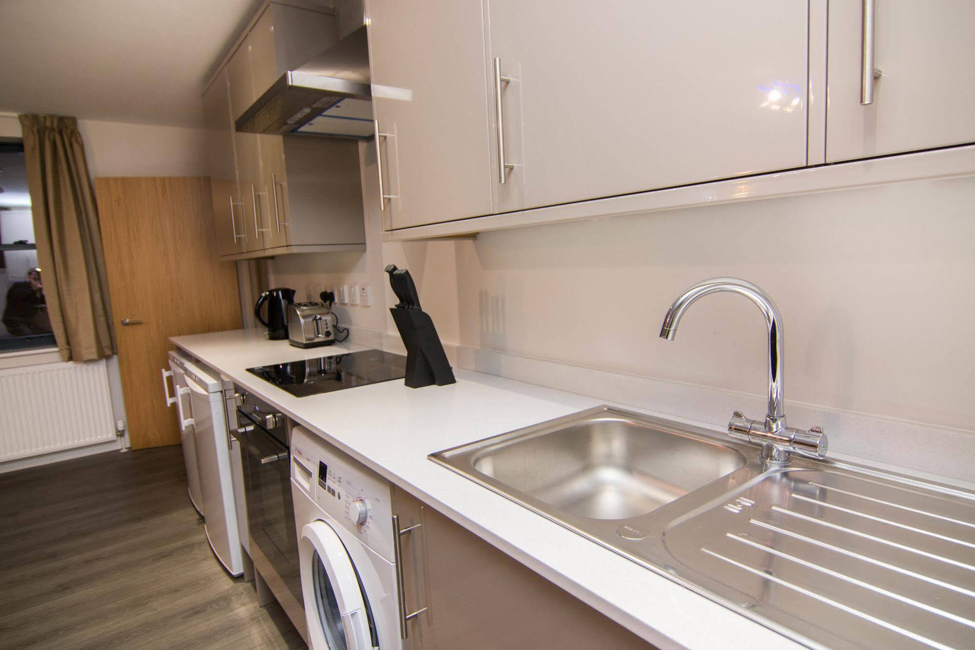 Apartment Wharf - Canary South London Bagian luar foto