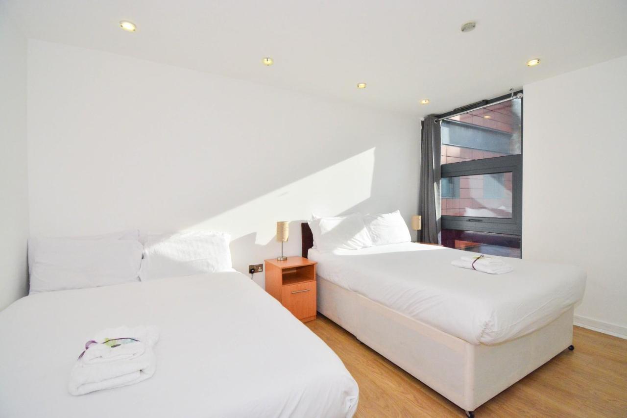 Apartment Wharf - Canary South London Bagian luar foto